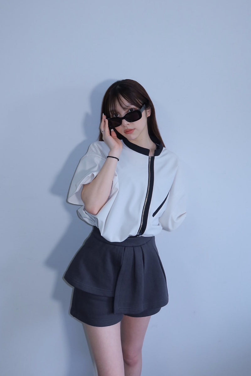 Edge frill shorts