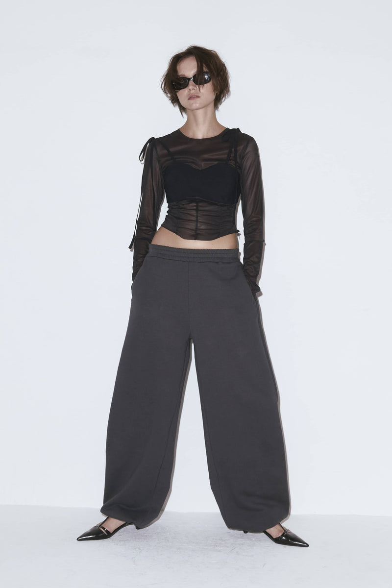 Edge volume pants