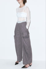 Bold pocket cargo