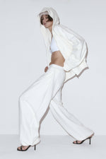 Edge volume pants