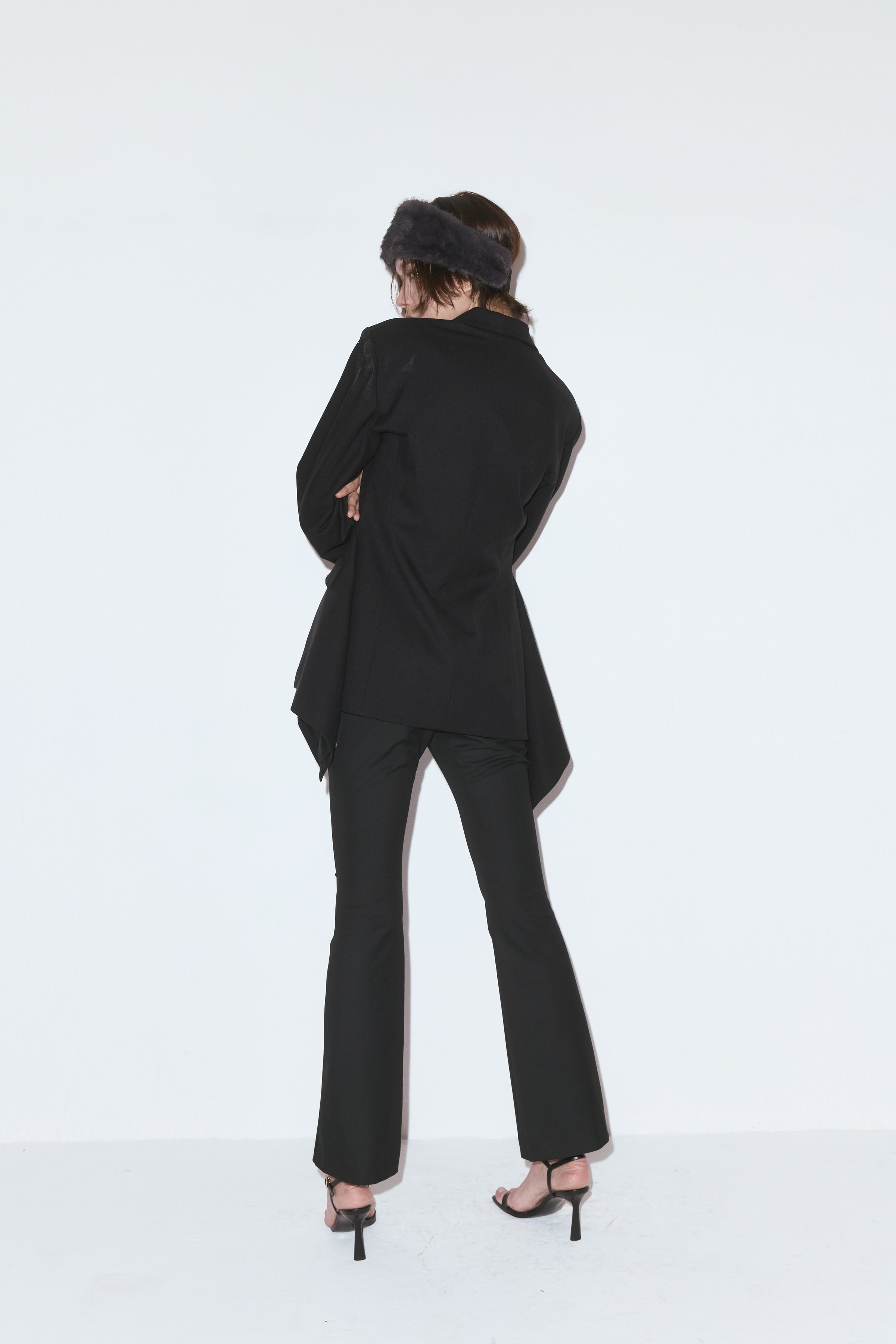 Sculpted tailoring - ESIÓ official