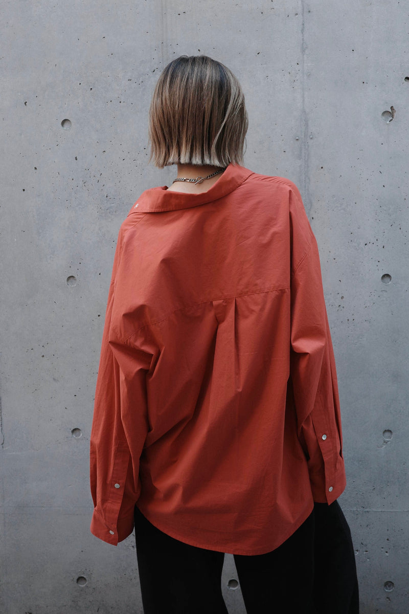 Émark over shirt