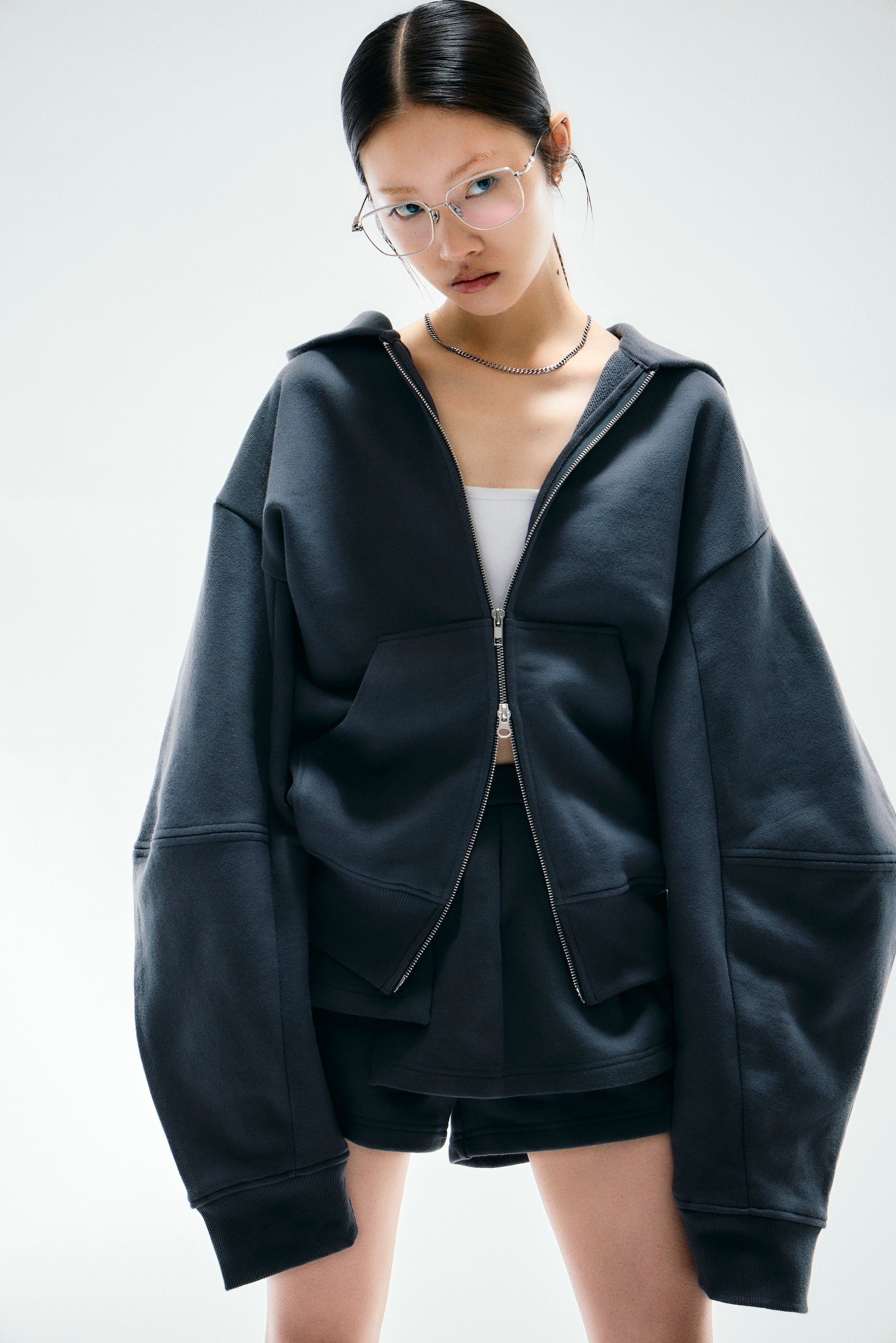 トップス esio Edge forme ZIP hoodie Edge forme ZIP hoodie – ESIÓ official