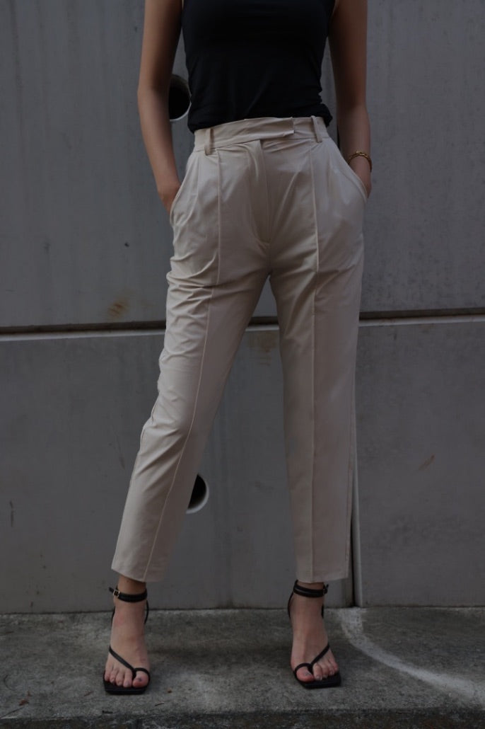 Stretch tapered pants