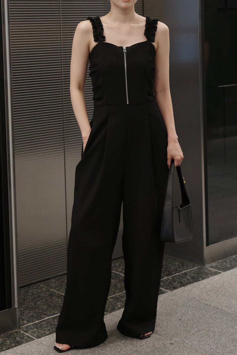 Shoulder frill rompers