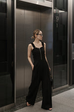 Shoulder frill rompers