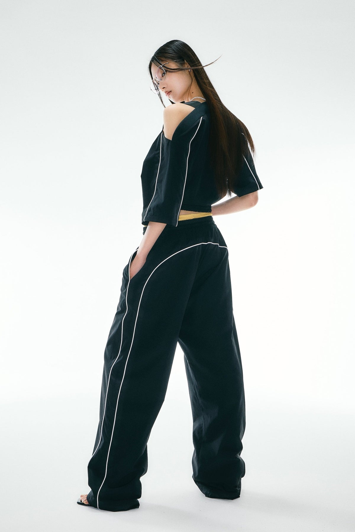 Contrast piping pants - ESIÓ official