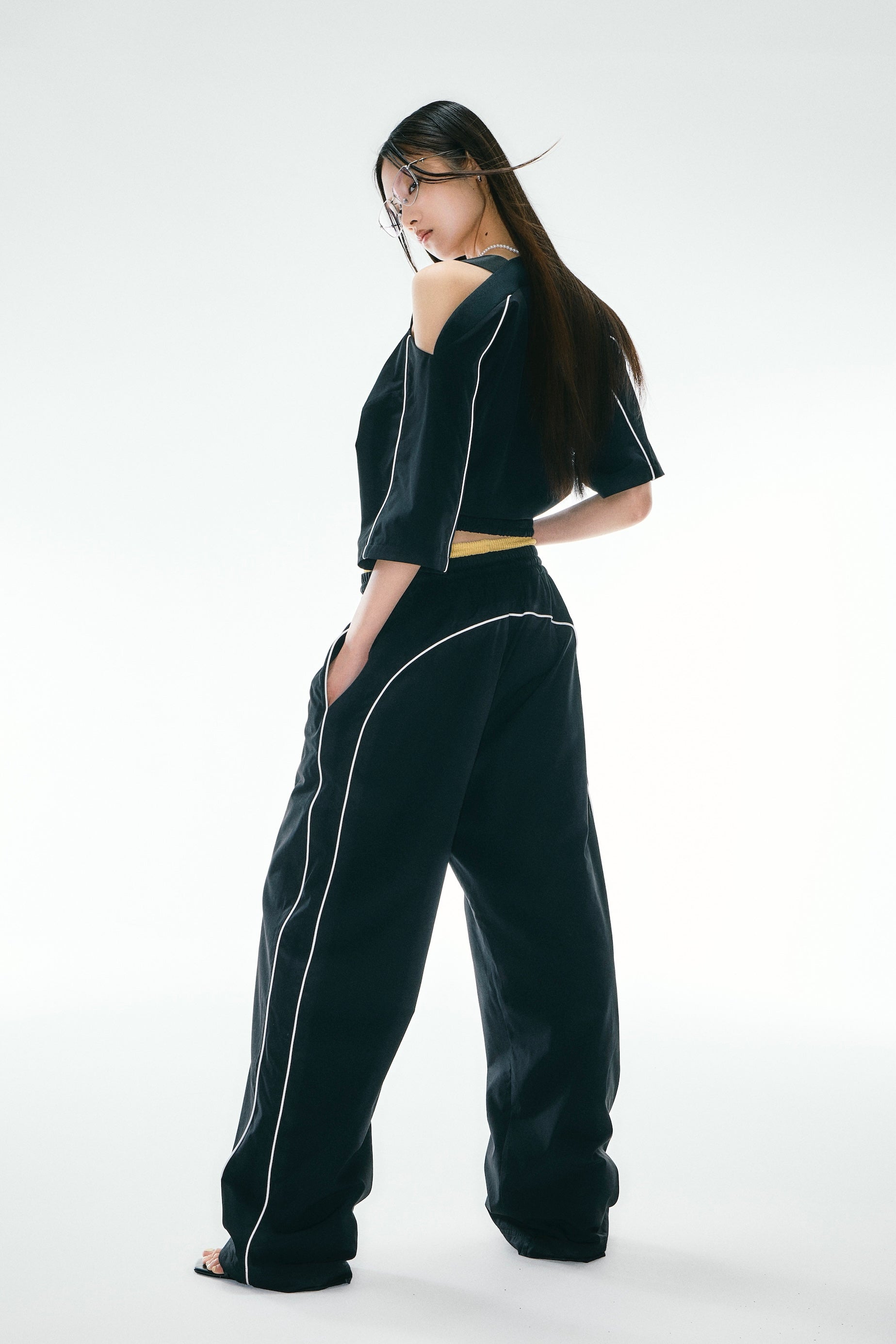 Contrast piping pants - ESIÓ official