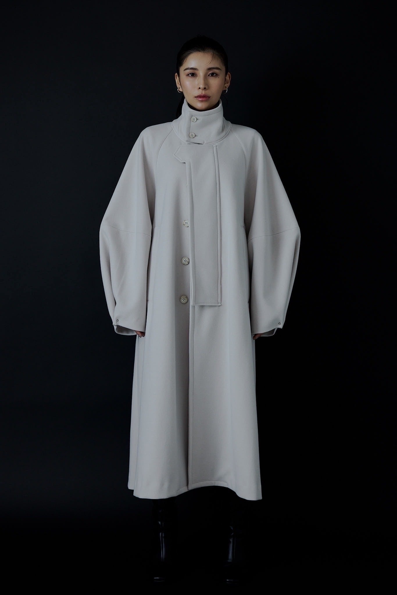 Cuff pierce coat - ESIÓ official