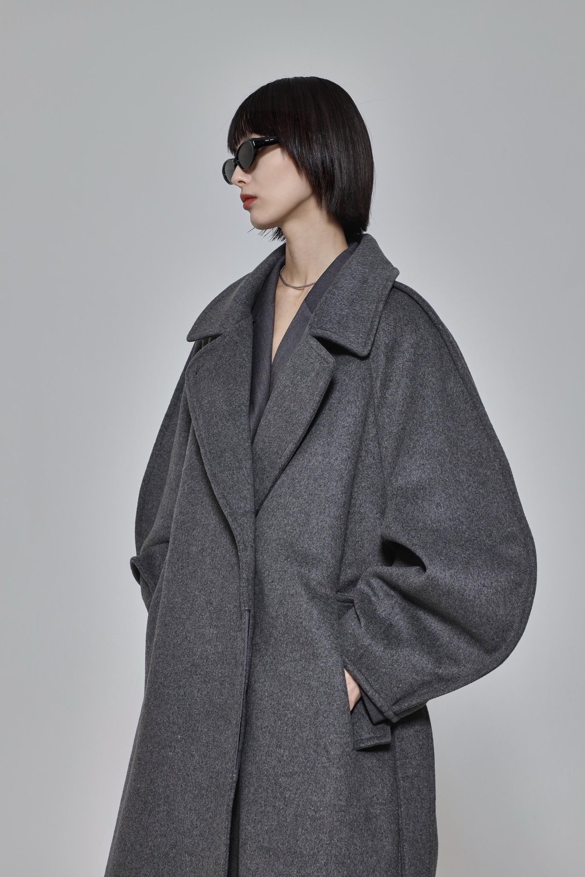 Curved Pin - tuck Coat - ESIÓ official