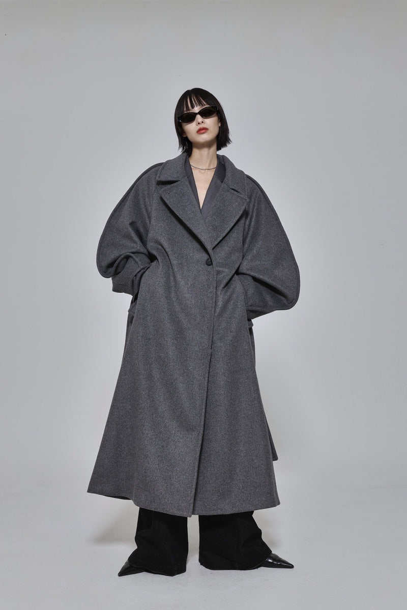 Curved Pin-tuck Coat – ESIÓ official