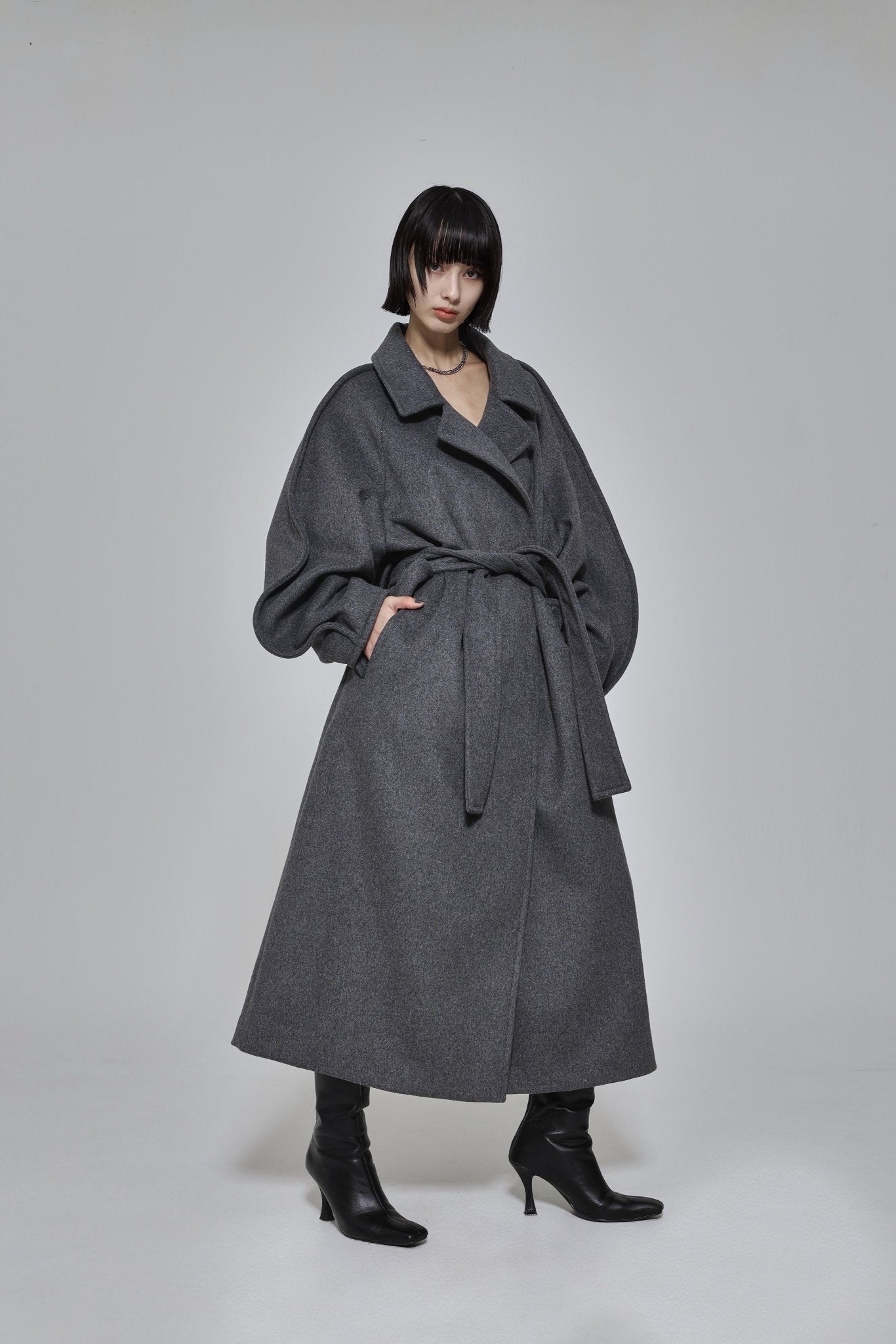 Stylish Fashion Outerwear: Trendy Jackets Collection – ESIÓ official