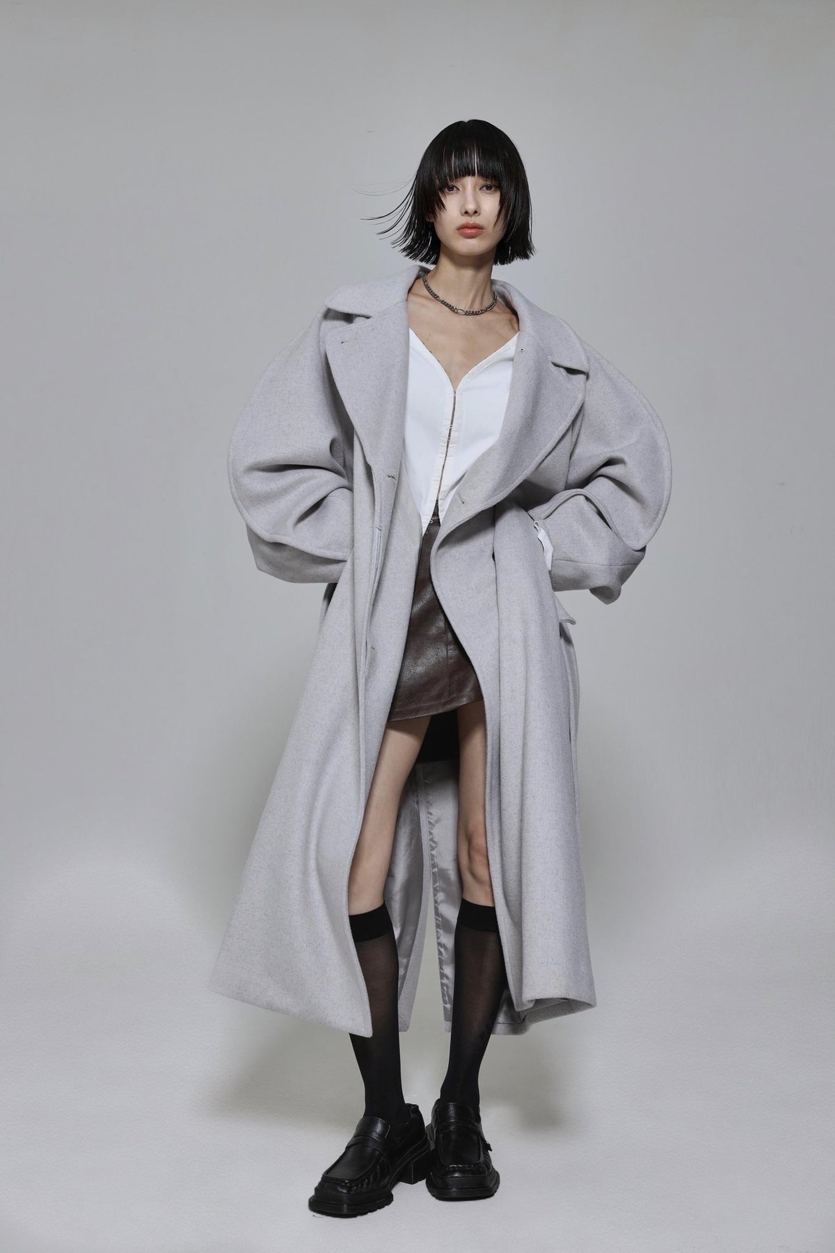 Curved Pin - tuck Coat - ESIÓ official
