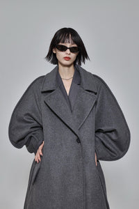 Curved Pin - tuck Coat - ESIÓ official