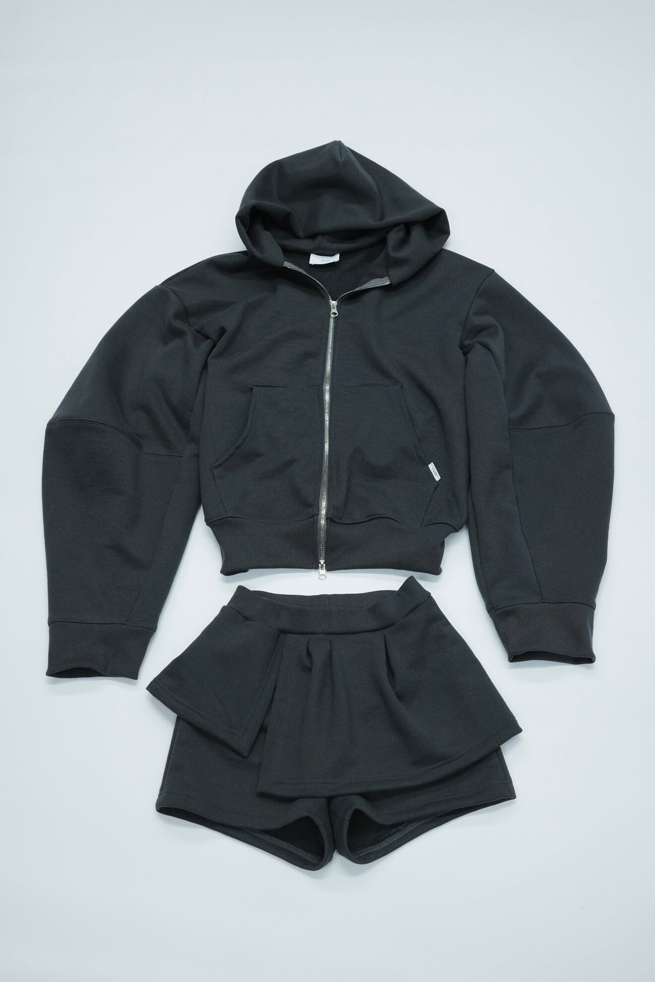 Edge frill shorts - ESIÓ official