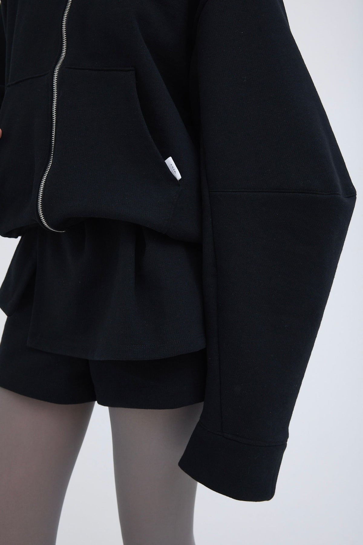 Edge frill shorts - ESIÓ official