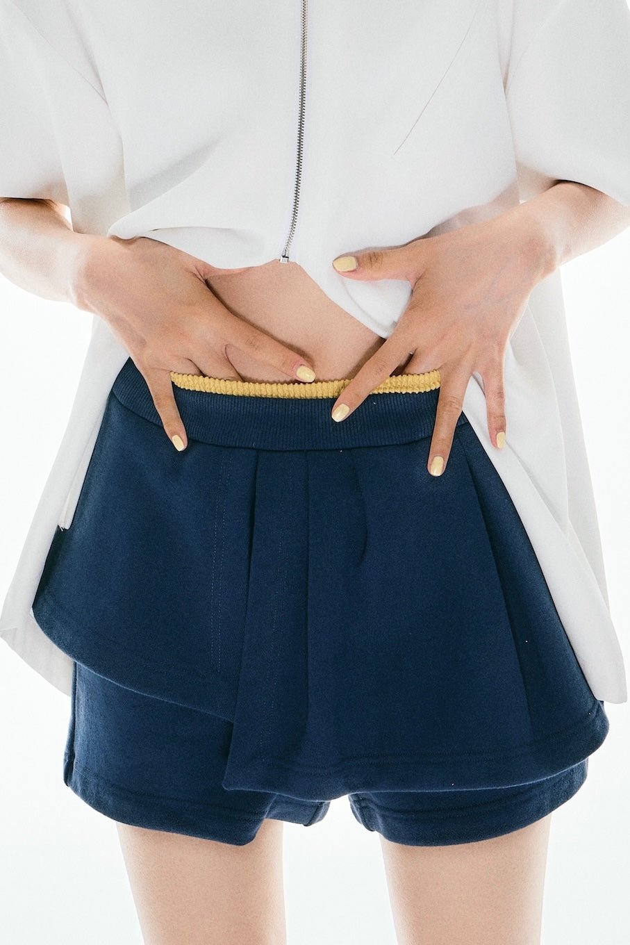 Edge frill shorts - ESIÓ official