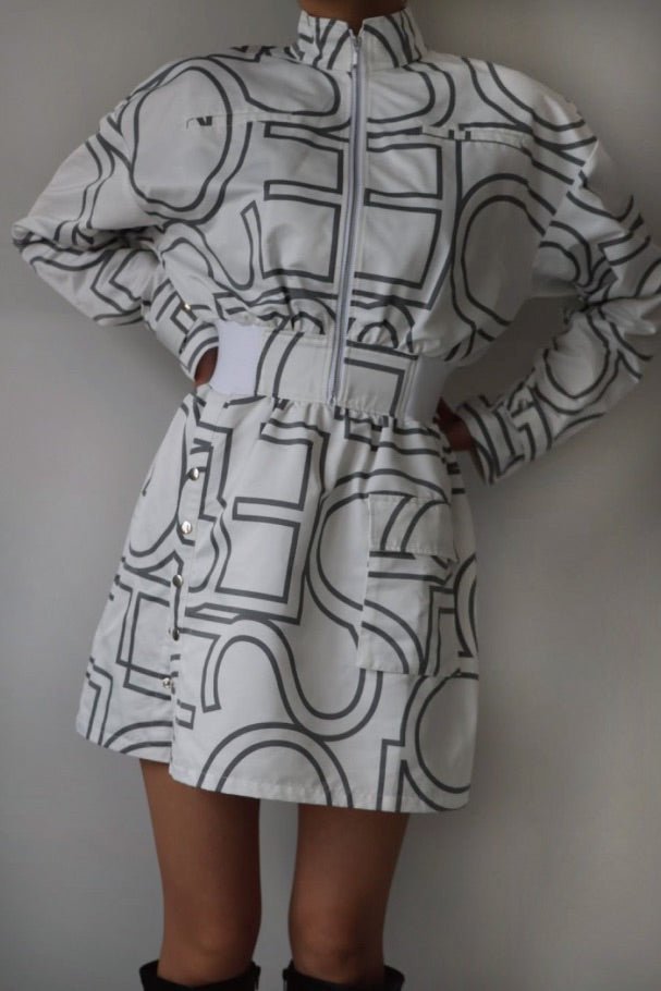 Geometry logo zip - up onepiece - ESIÓ official