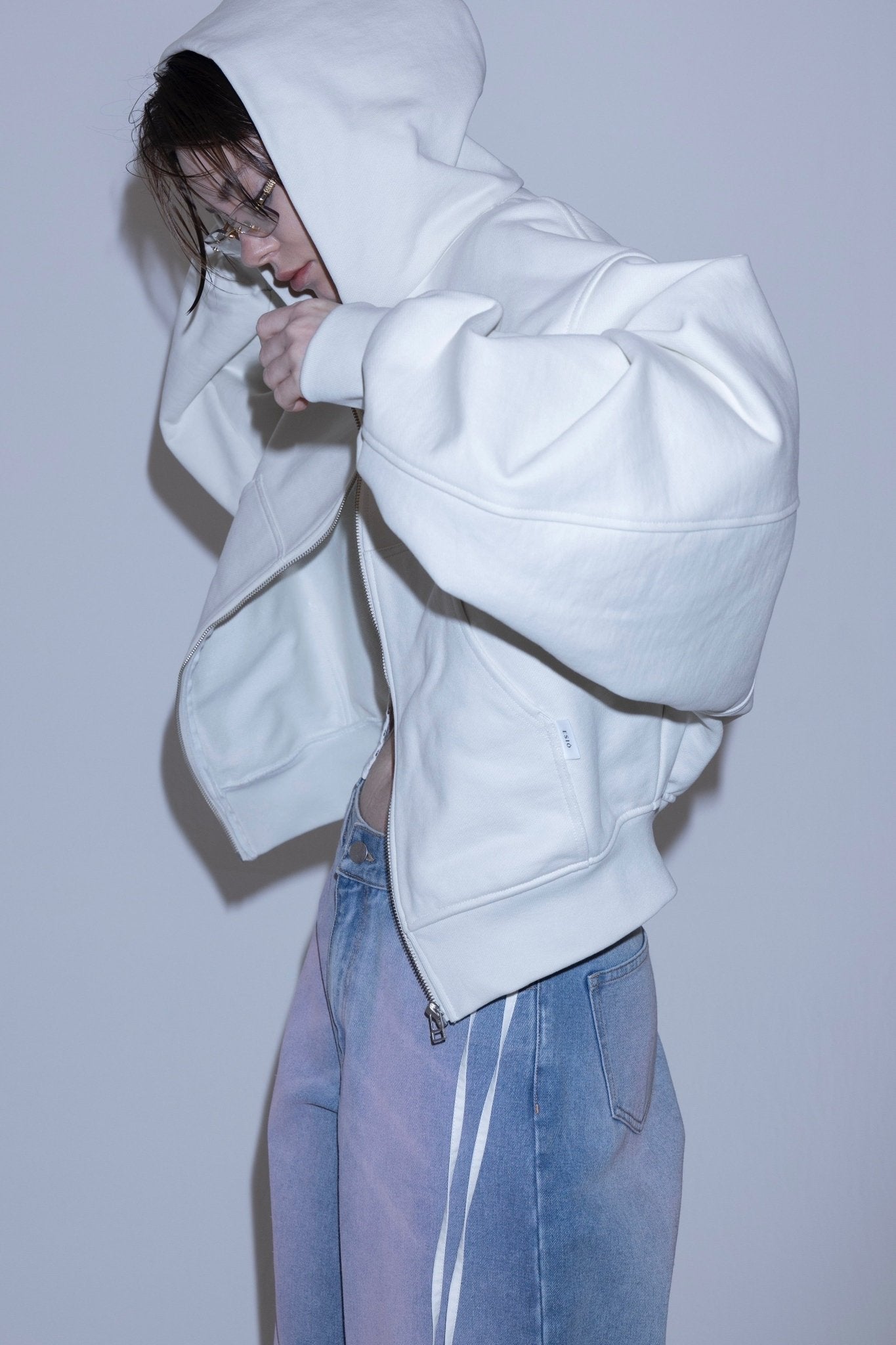 ESIO Momonga hoodie ホワイト Momonga hoodie – ESIÓ official