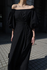 Hook off onepiece - black