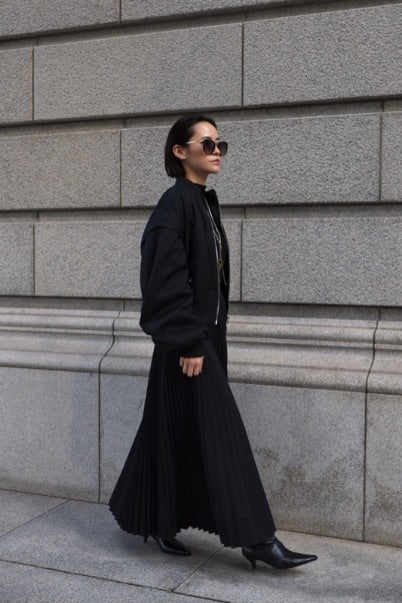 Hard pleats flare skirt - Black