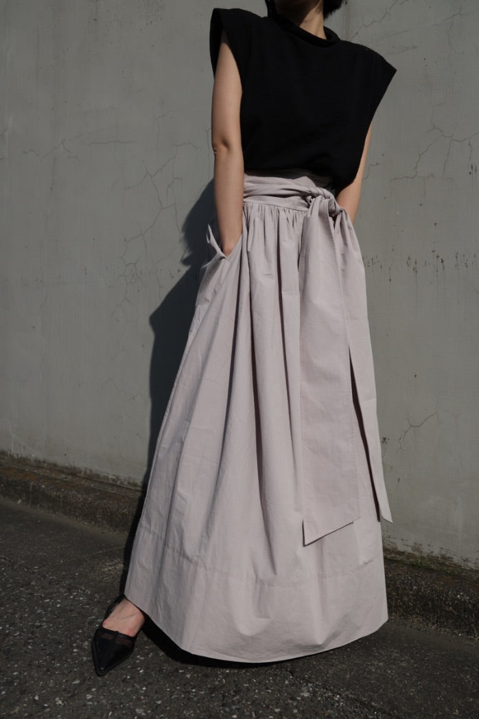 Ameri（アメリ）の「CREPE VOLUME GATHER SKIRT（スカート
