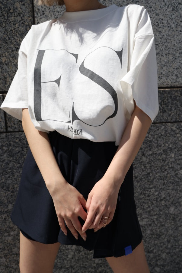 ES T shirt - White