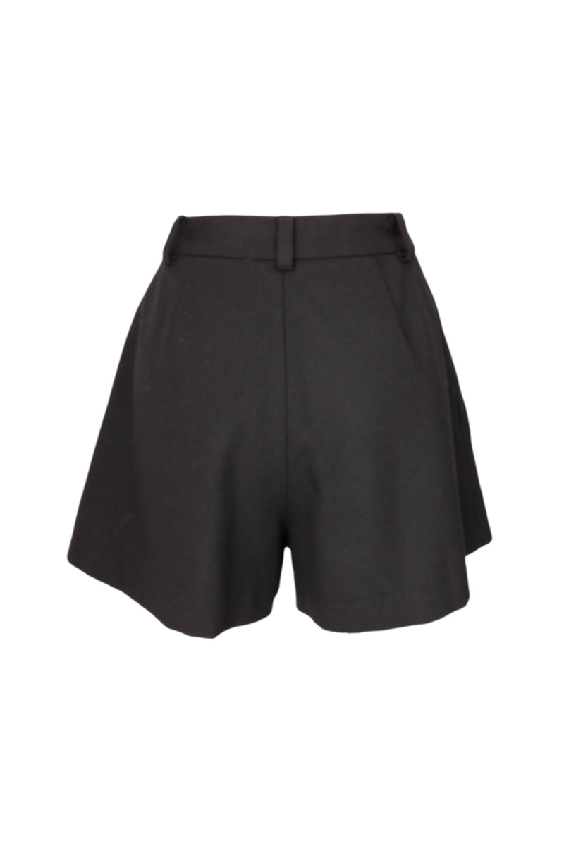 Tuck flare short pants - Black