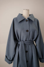 Raglan volume long coat - Blue
