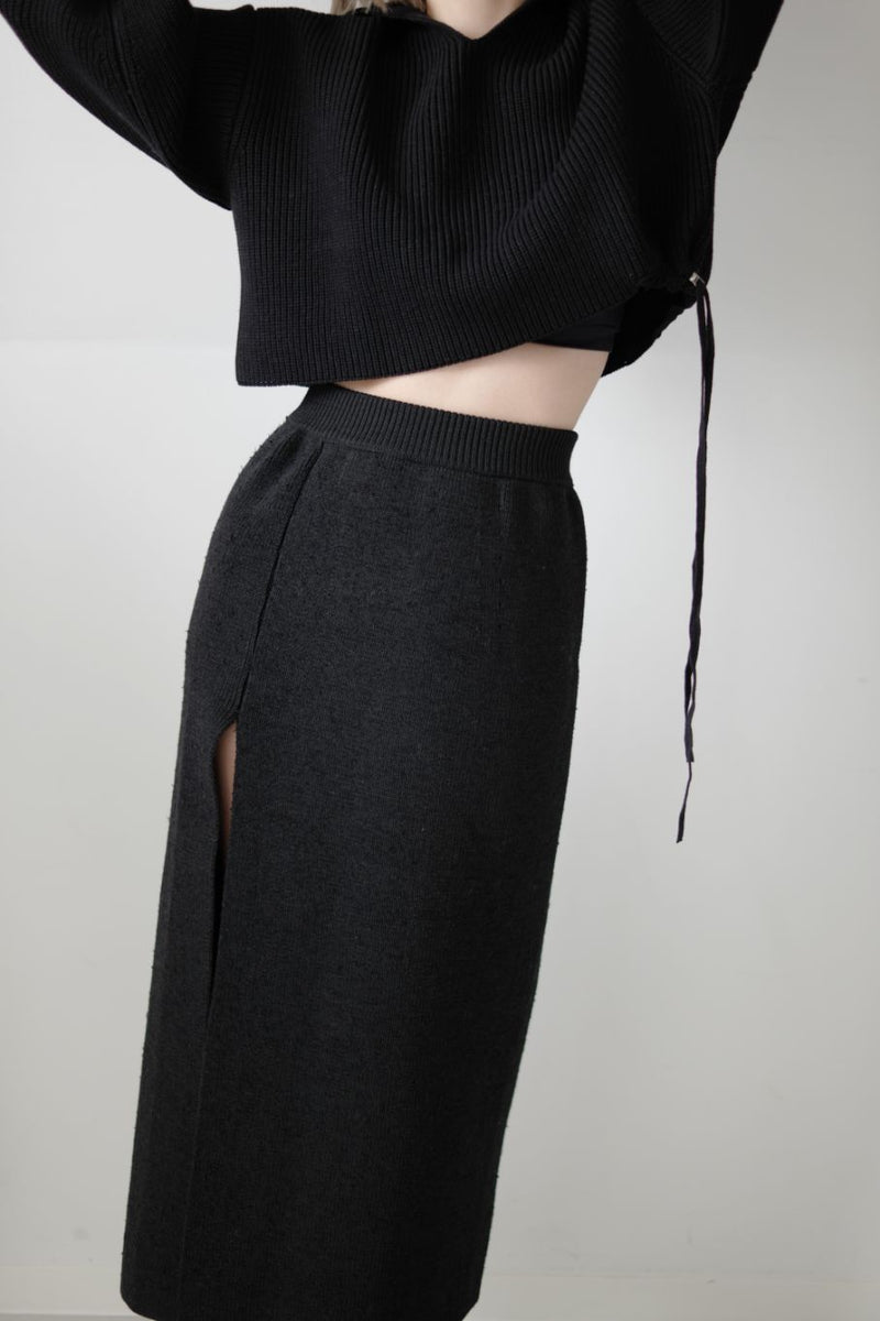 Bold slit knit skirt - Black