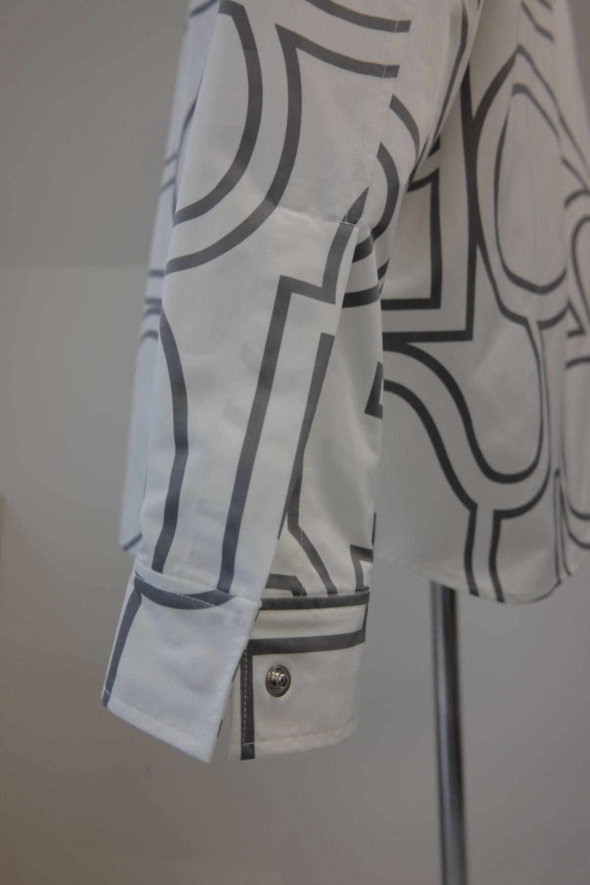 Over nylon shirt jacket - ESIÓ official