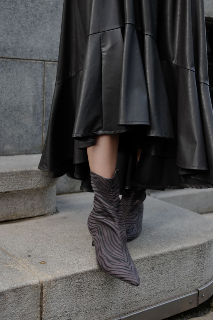 Pointed stretch short boots - ESIÓ official