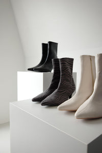 Pointed stretch short boots - ESIÓ official