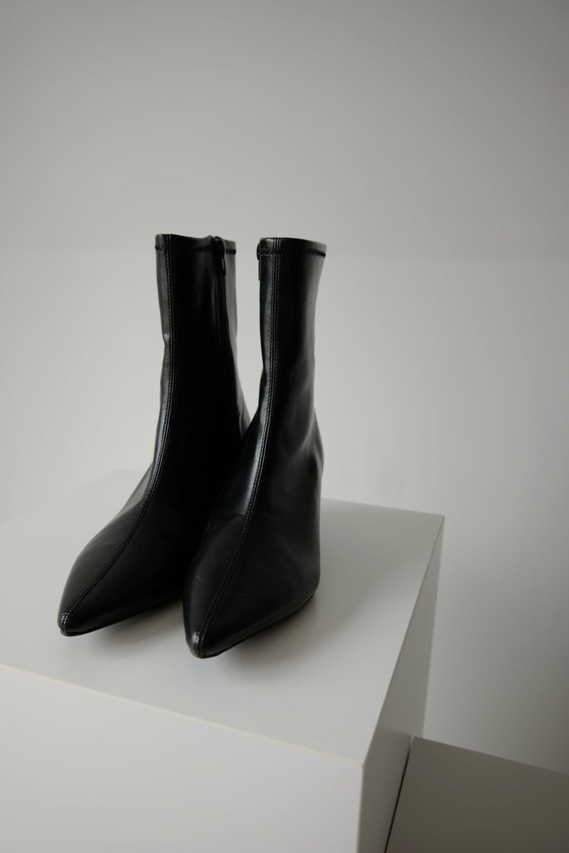 Pointed stretch short boots - ESIÓ official
